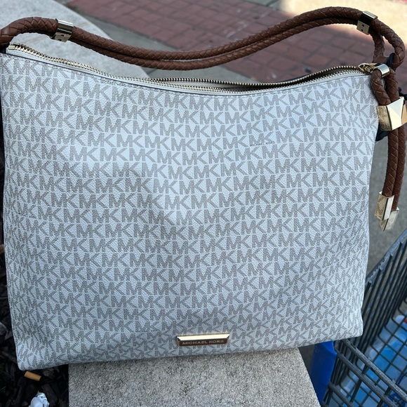 Michael Kors Satchel bag - Picture 5 of 6